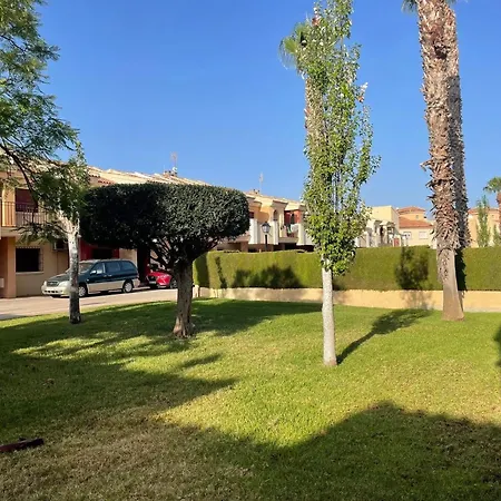 Apartman Casa Flamenco, Begane Grond Met Tuin & Zwembad Torrevieja